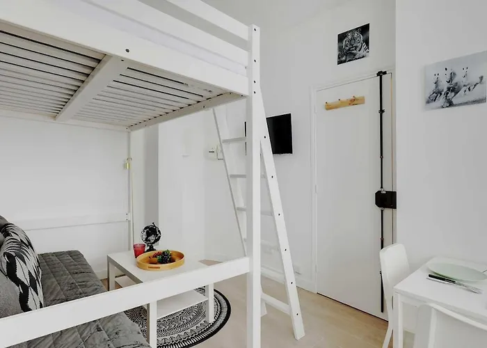 Cosy In Heart Of Batignolles Apartman